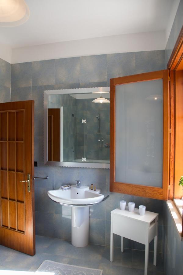 Double Room Private External Bathroom