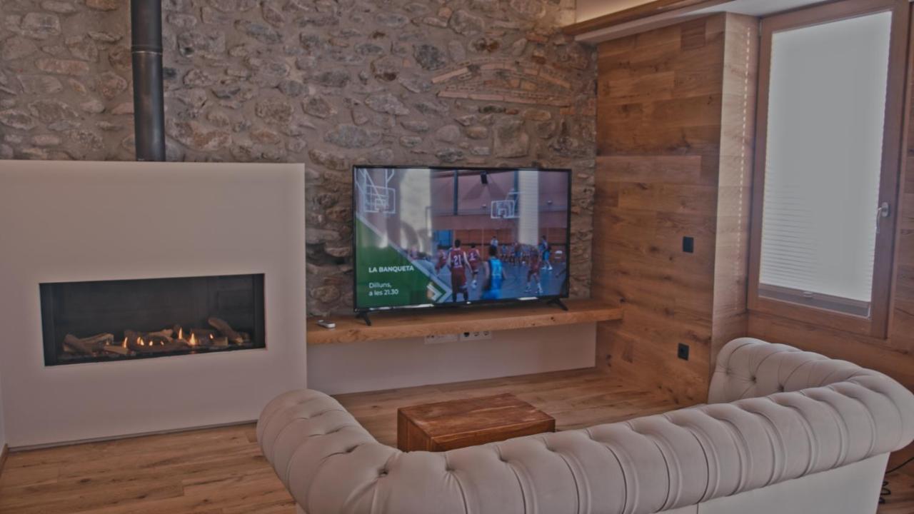 Two-Bedroom Apartment No Pet Friendly Annex