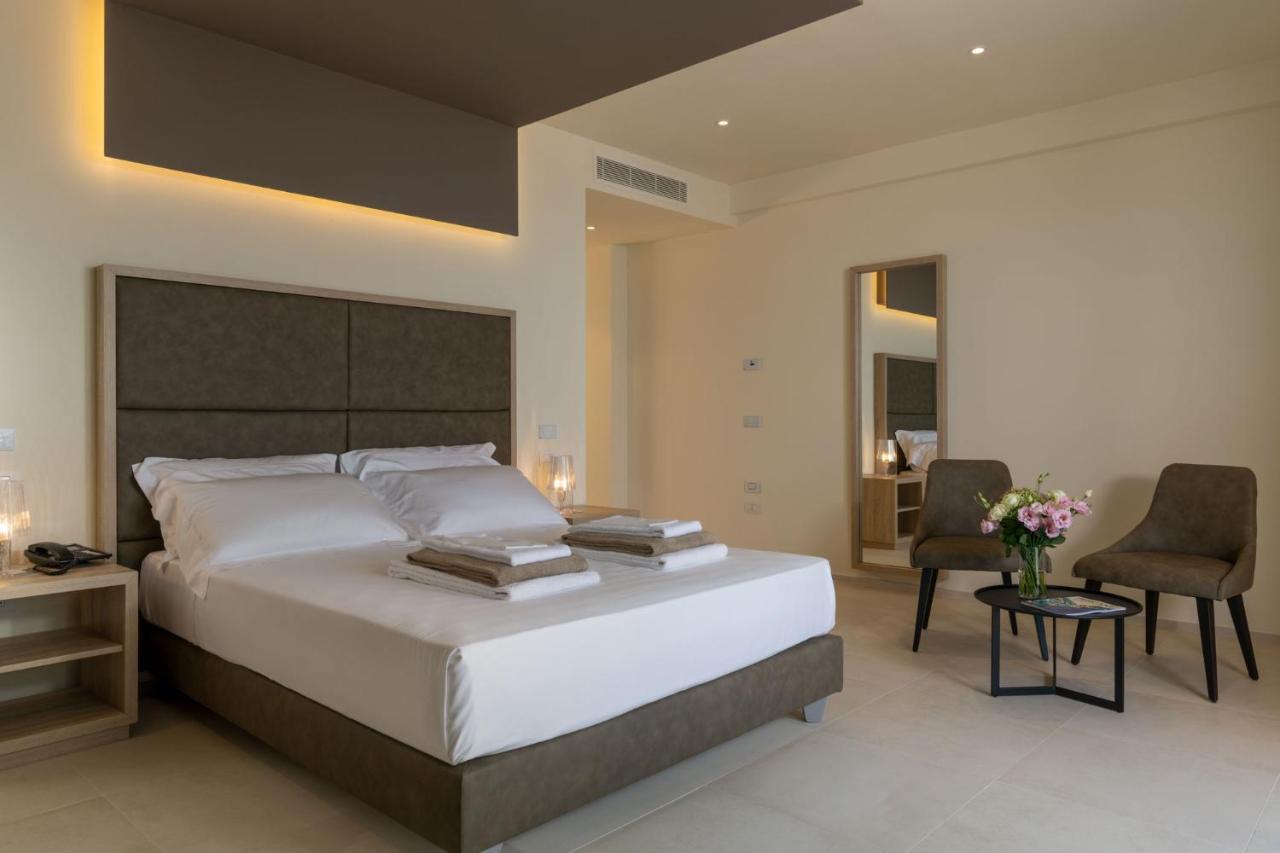 Deluxe Double Room Sea View