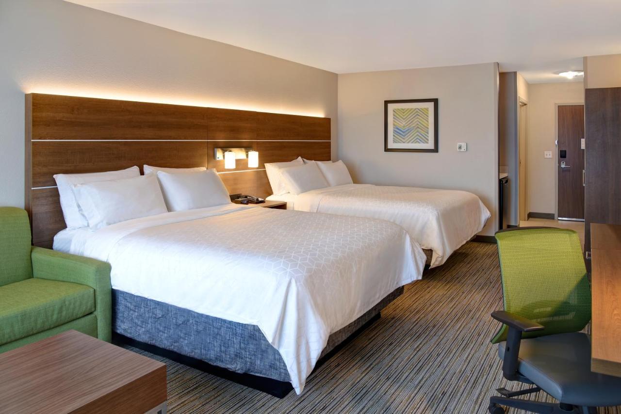 Queen Suite