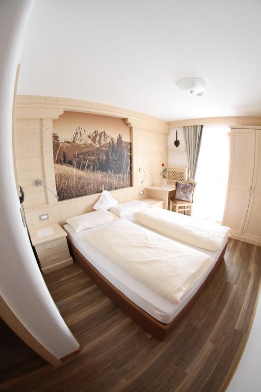 Double or Twin Room Mountain View