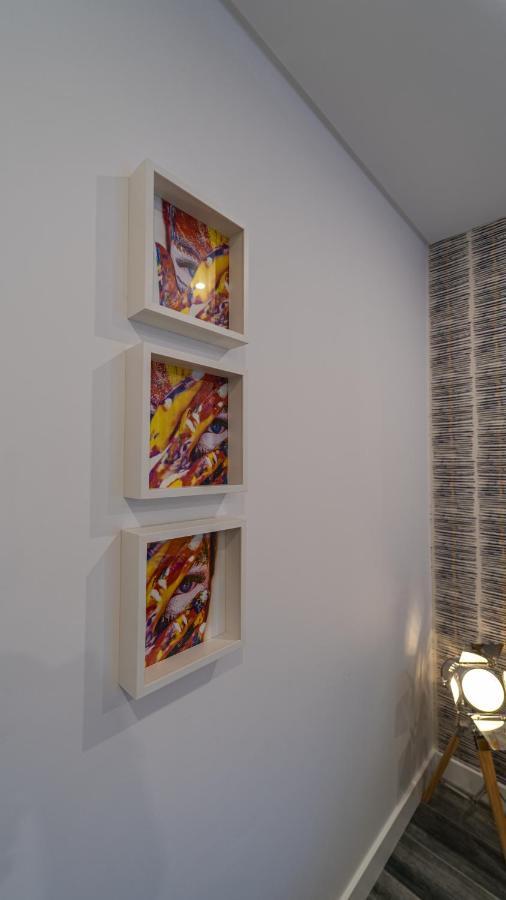 Double or Twin Room Bathroom