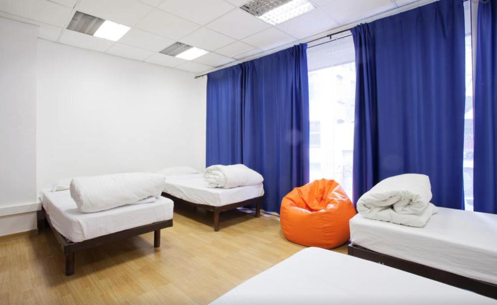 Familiekamer met Externe Eigen Badkamer