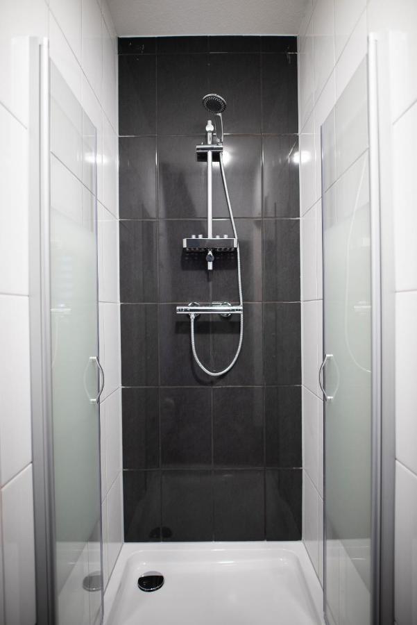 Double or Twin Room Private Bathroom