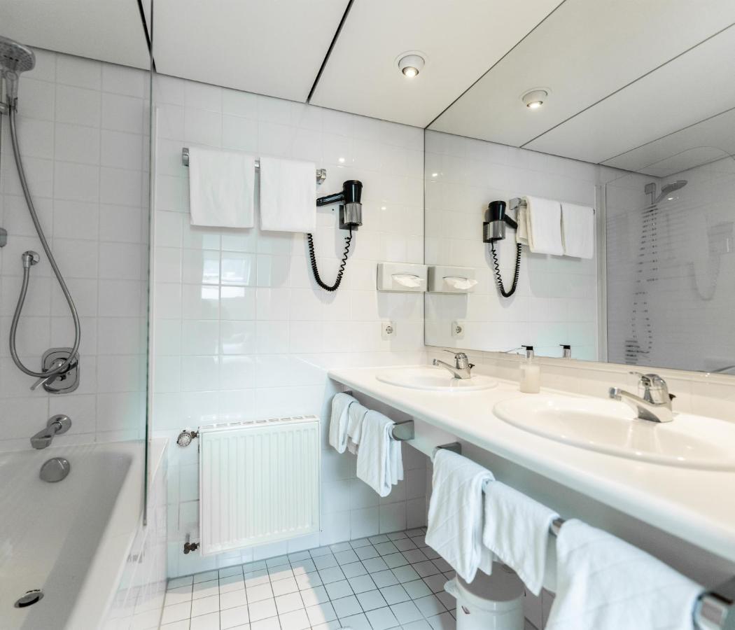 Basic Double Room