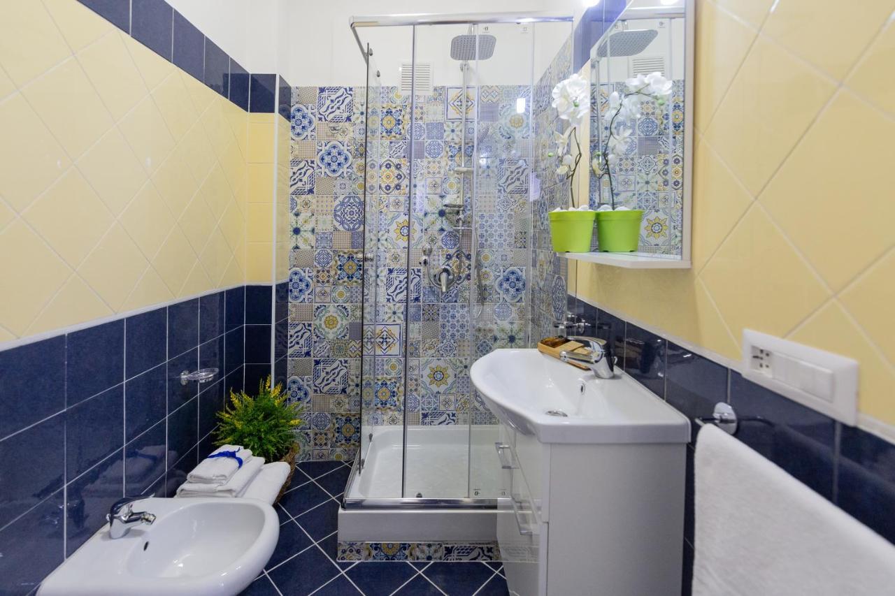 King Suite Spa Bath