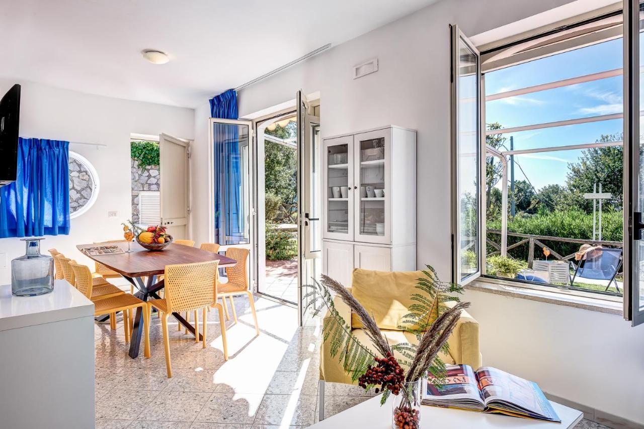 Appartamento Deluxe con 3 Camere da Letto e Vista Mare
