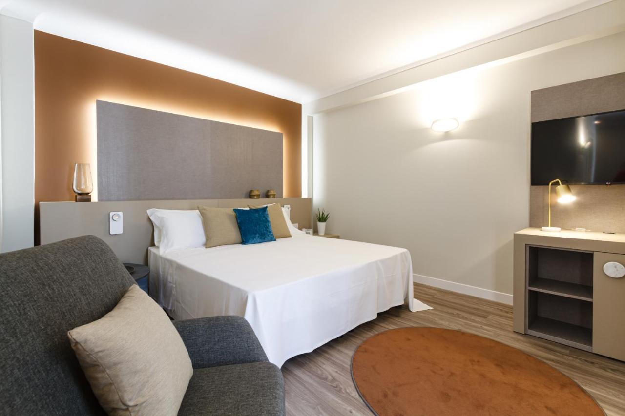 Deluxe Double or Twin Room Balcony