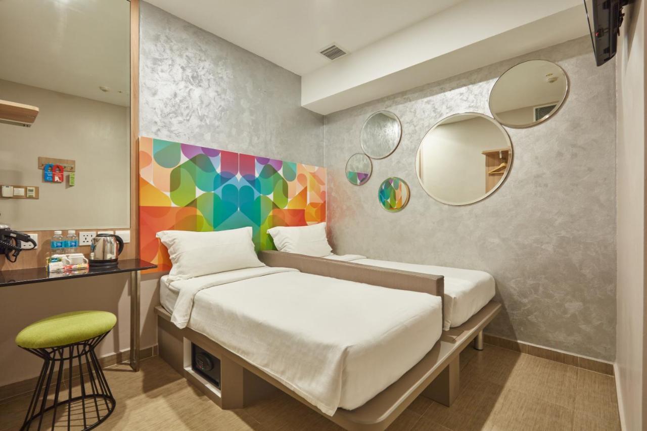 Quarto Standard com 2 Camas de Solteiro (Sem Janela)