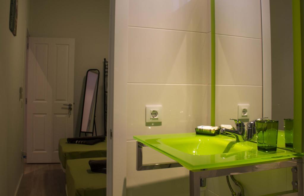 Single Room Private Bathroom