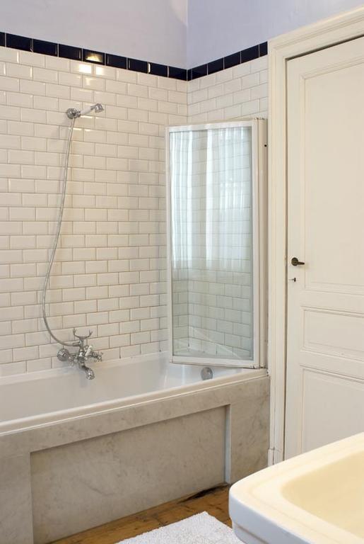 Superior Triple Room Private Bath