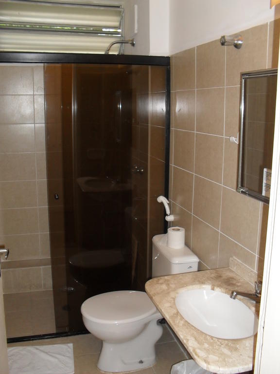 Quarto Duplo