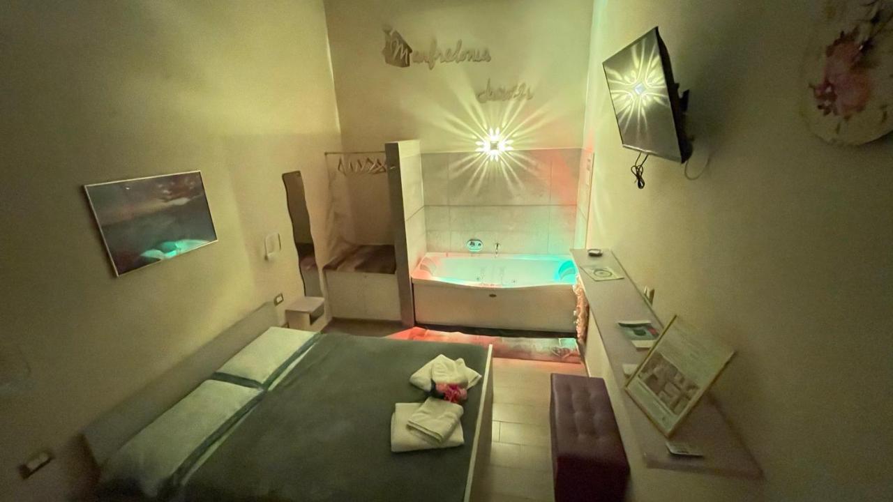 Deluxe Double Room Bath