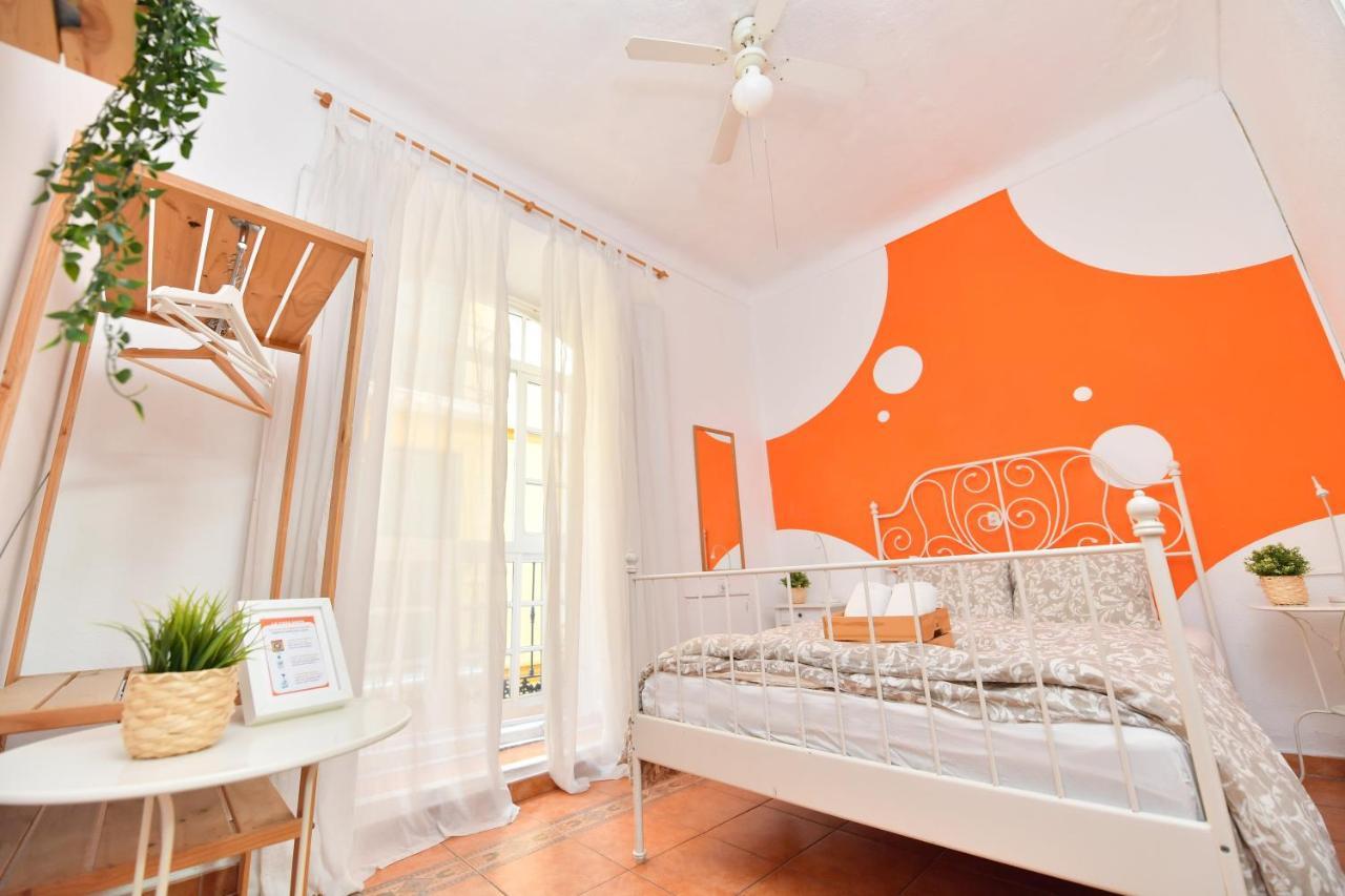 Tweepersoonskamer met Gedeelde Badkamer
