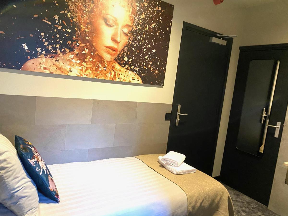 Premium Single Room