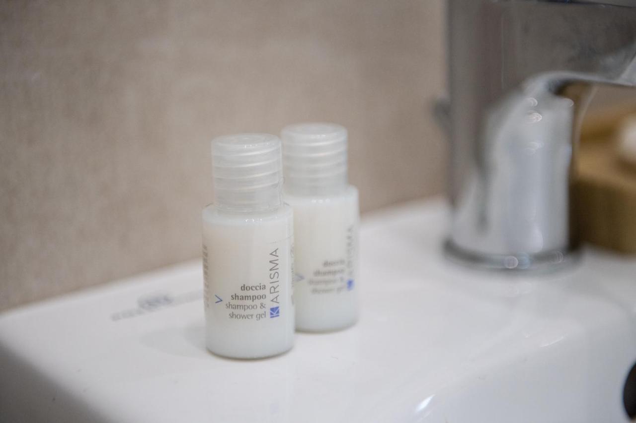 Deluxe Double or Twin Room,1076763964:JPEG