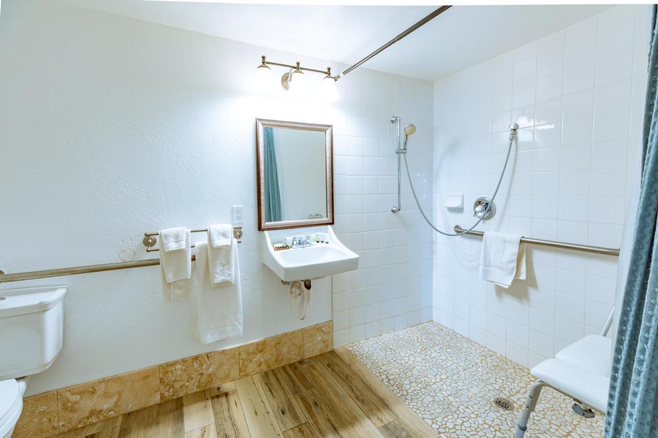 Queen Room Disability Access