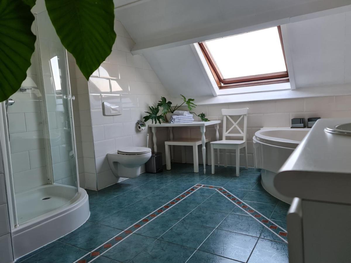 Comfort Double Room Hot Tub