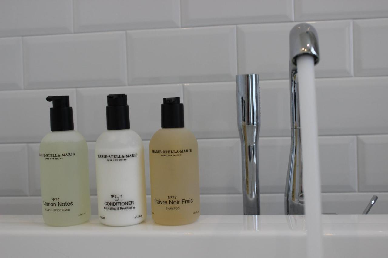 King Room Bath
