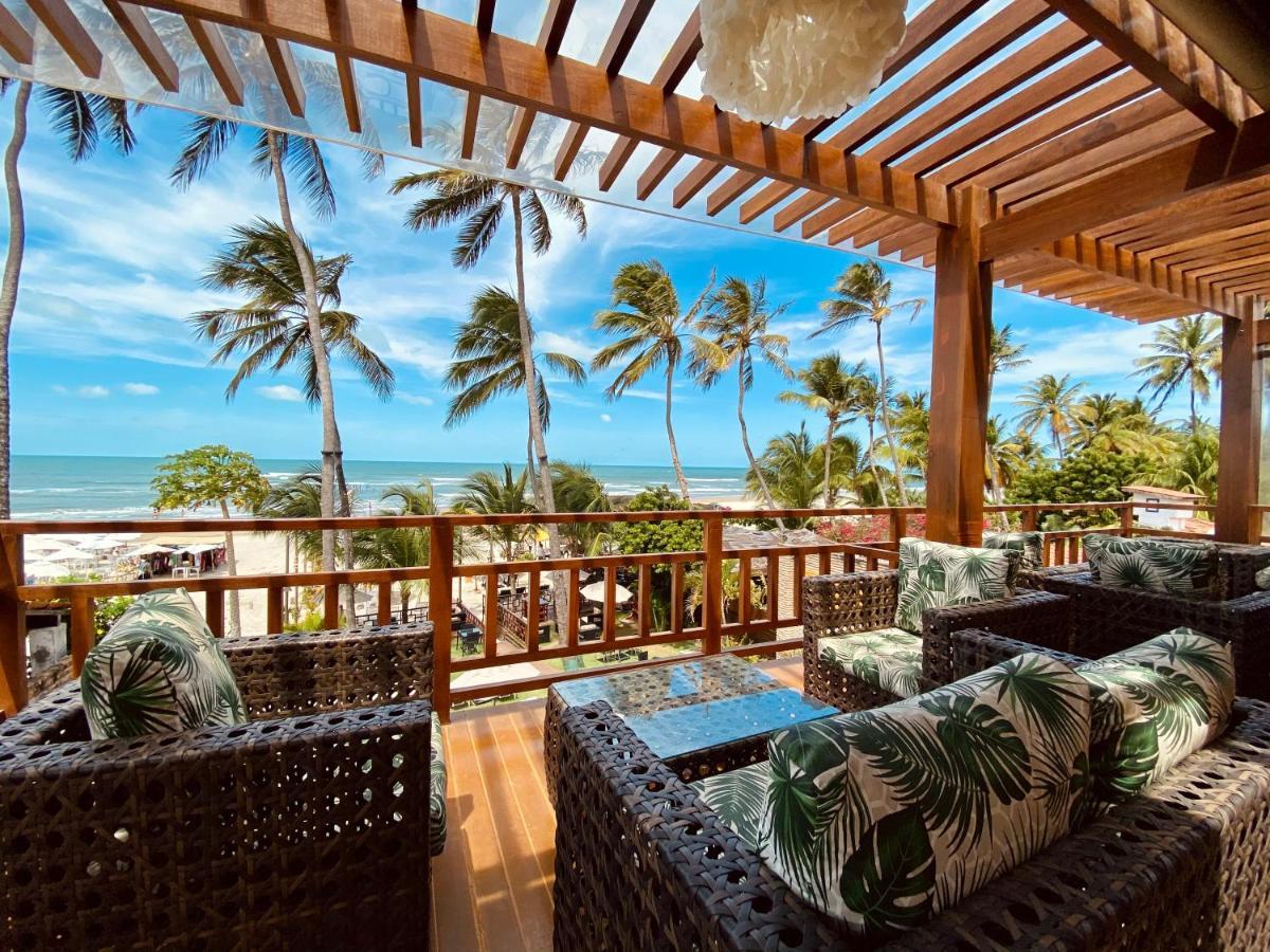 Quarto Quádruplo com Vista do Mar.
