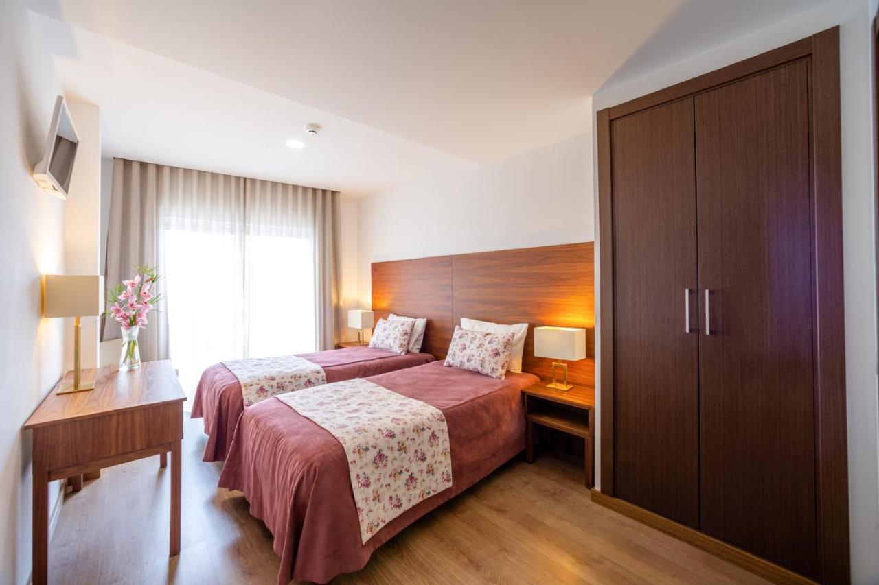 Twin Room Private Bathroom