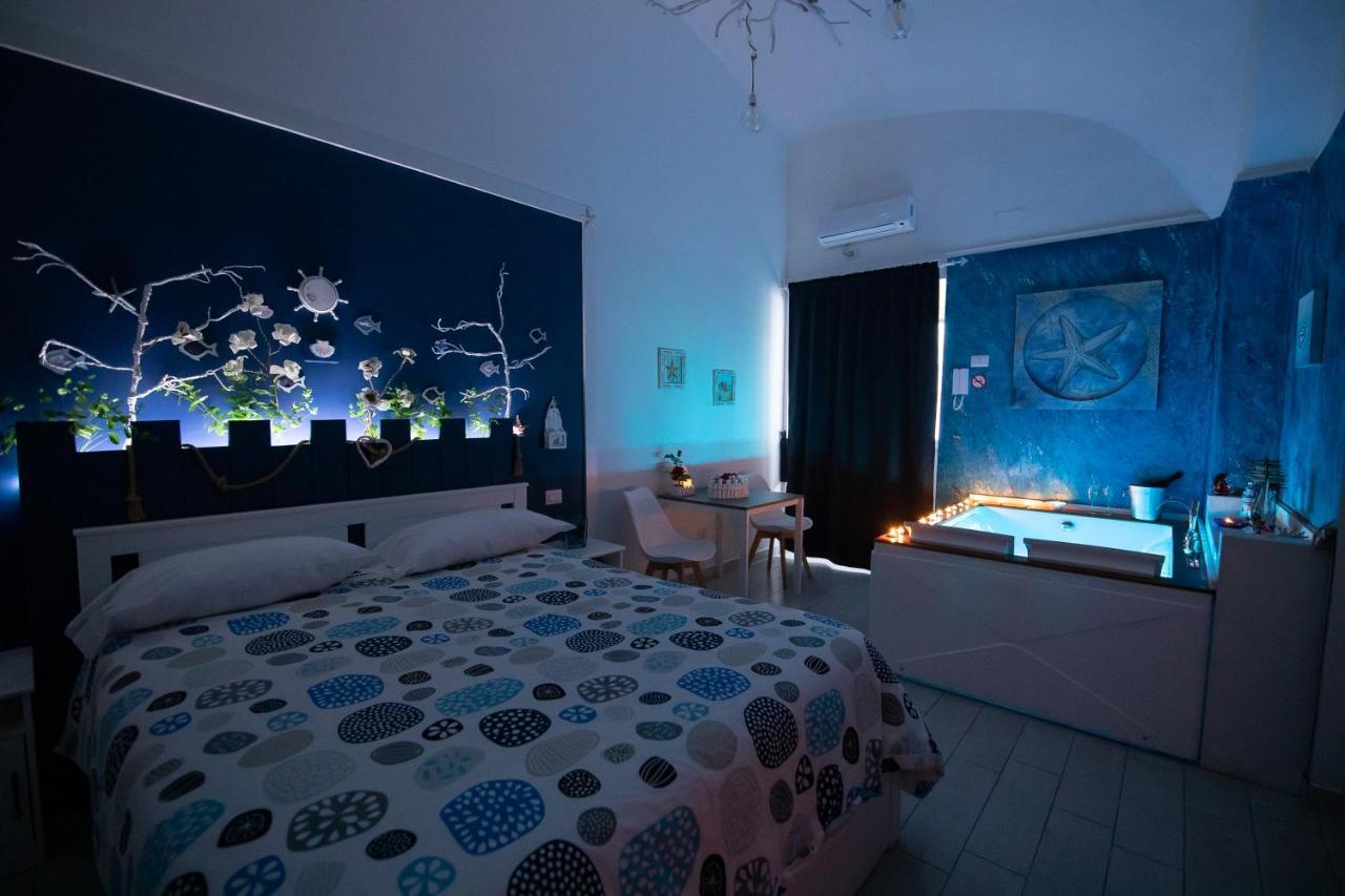 King Suite Spa Bath