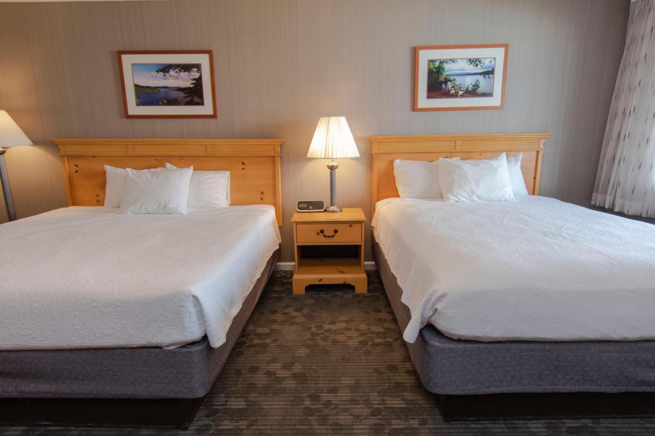 Poolside Room- 1 King and 1 Queen Bed,1072613629:JPEG