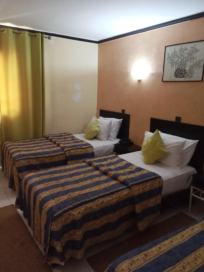 Basic Triple Room