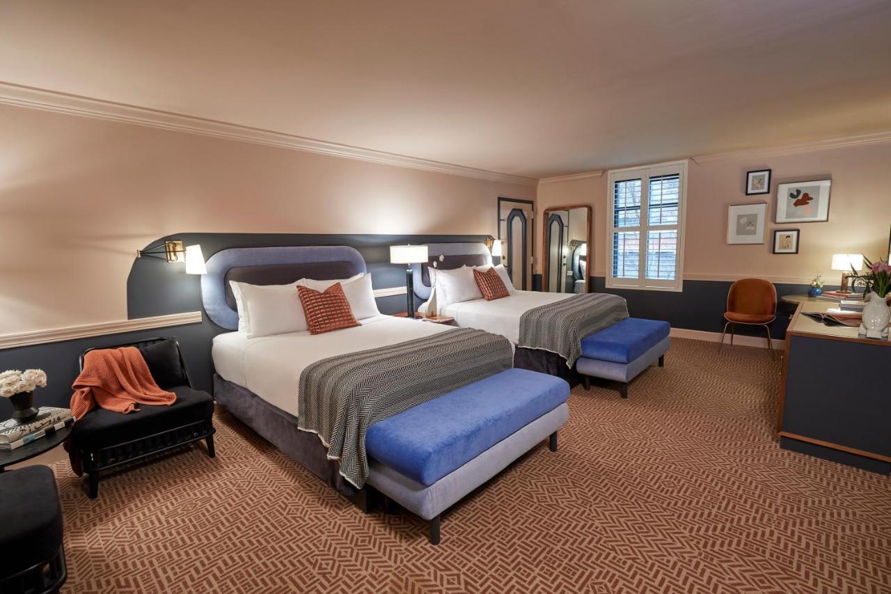 Deluxe Queen Room