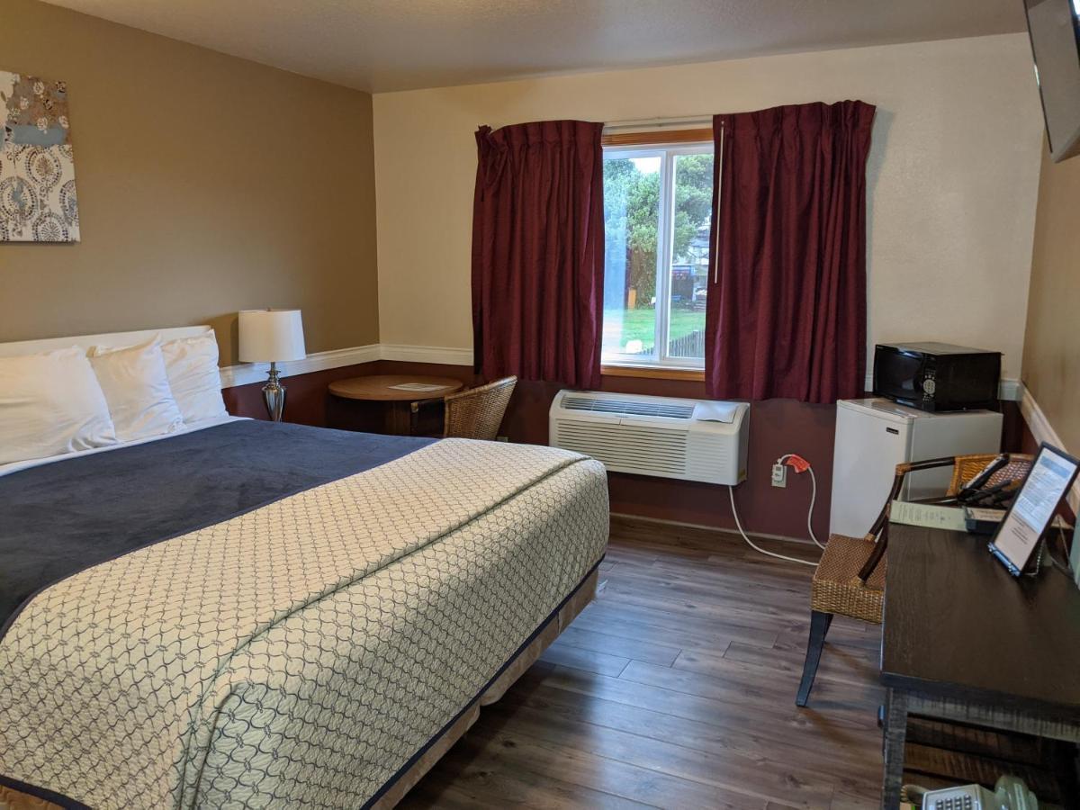 Standard King Room Dog Friendly