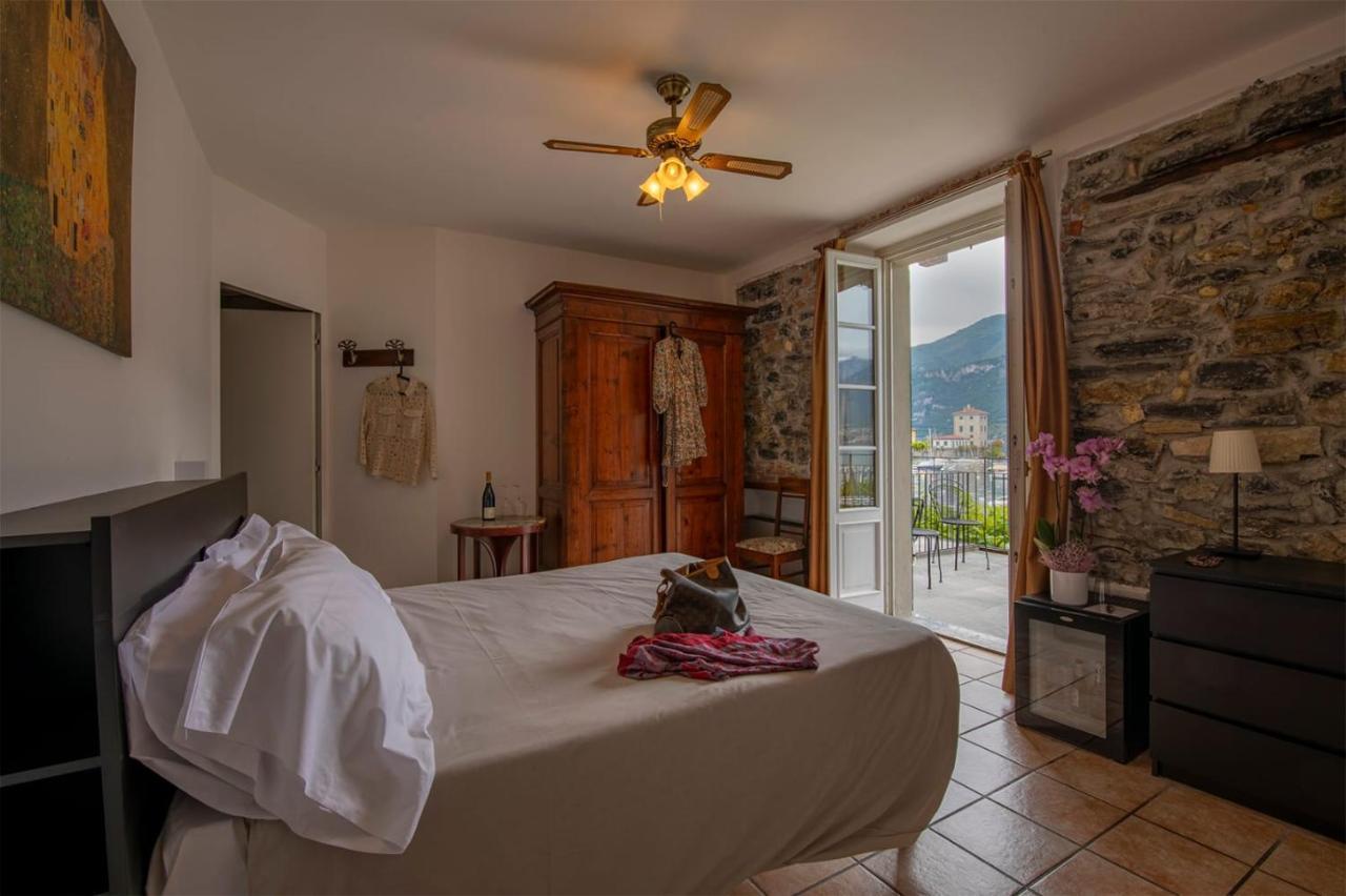 Standard Double Room Lake View