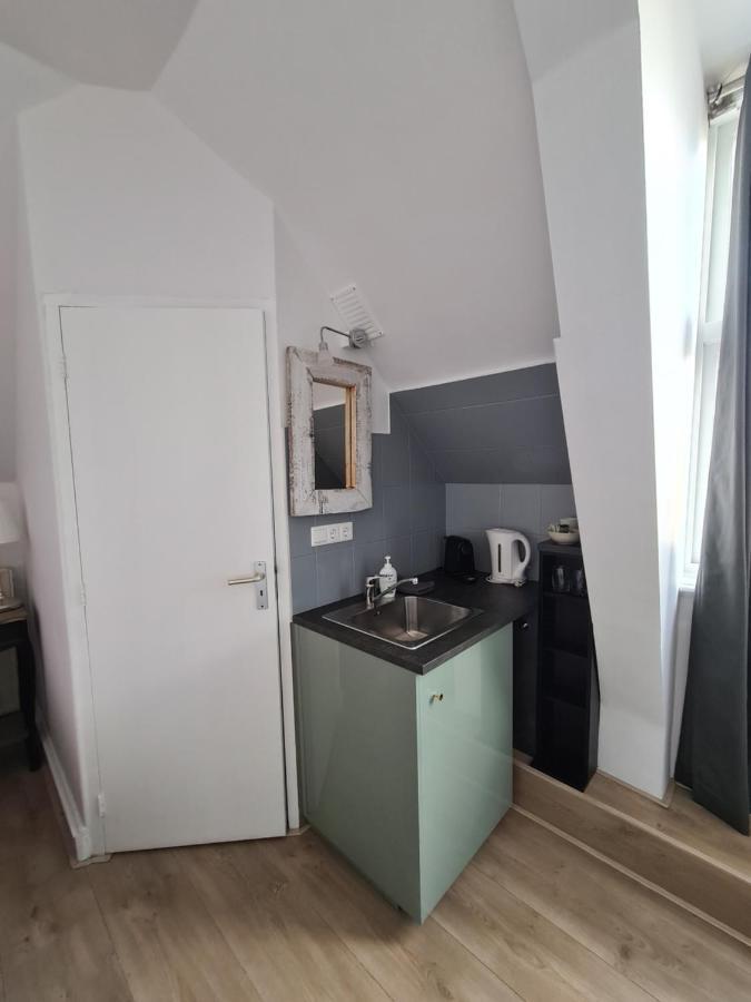 Deluxe Double Room No Pets Allowed