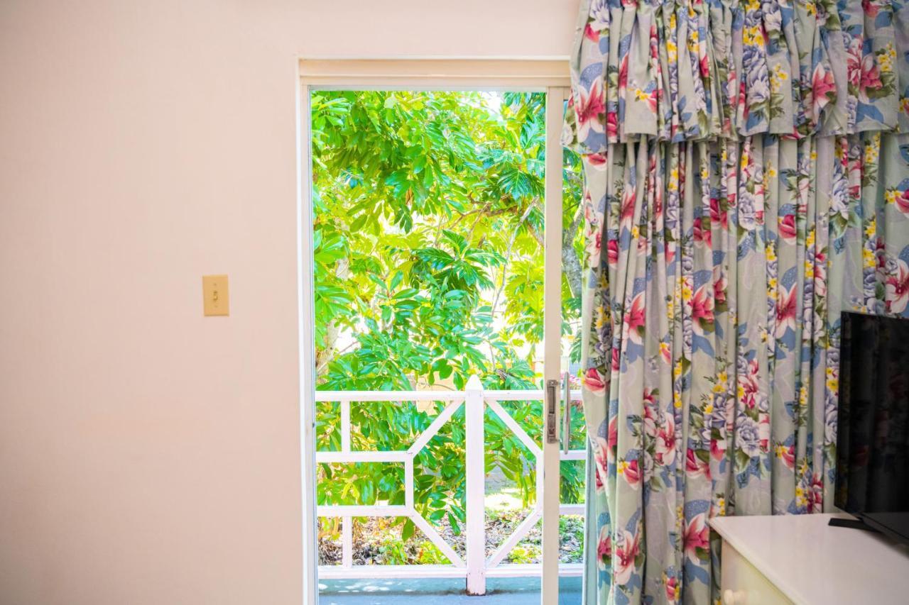 Queen Room Balcony