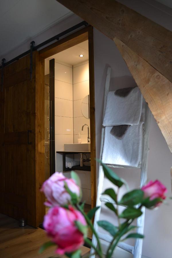 Double Room Private Bathroom