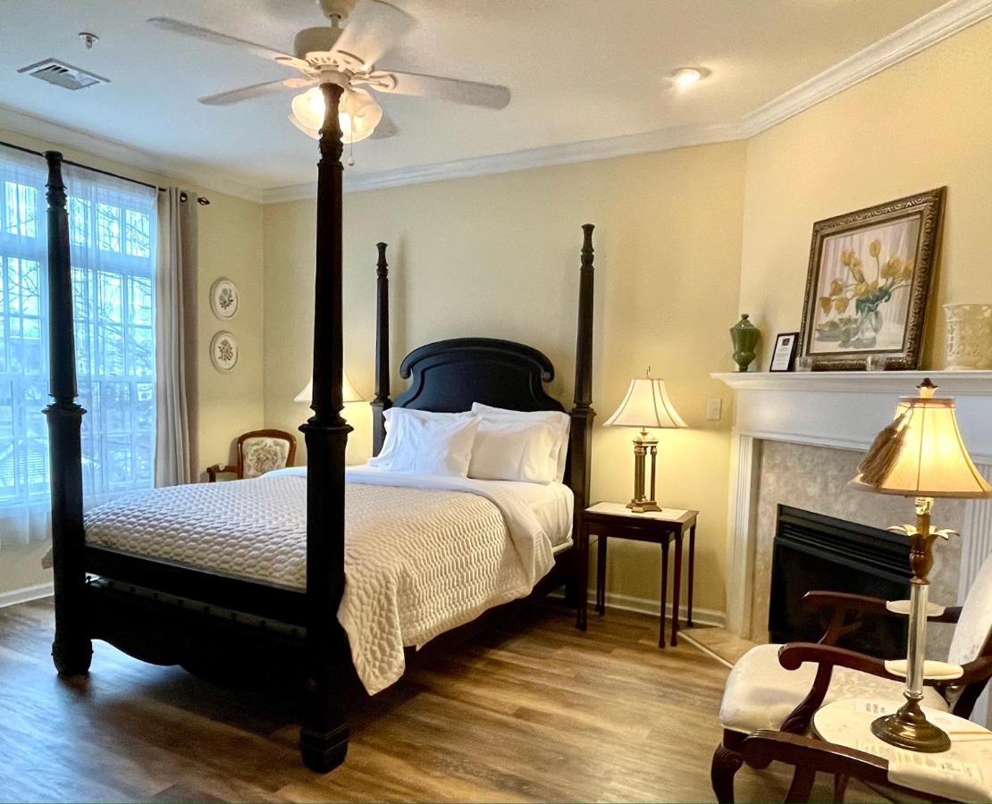 Queen Suite