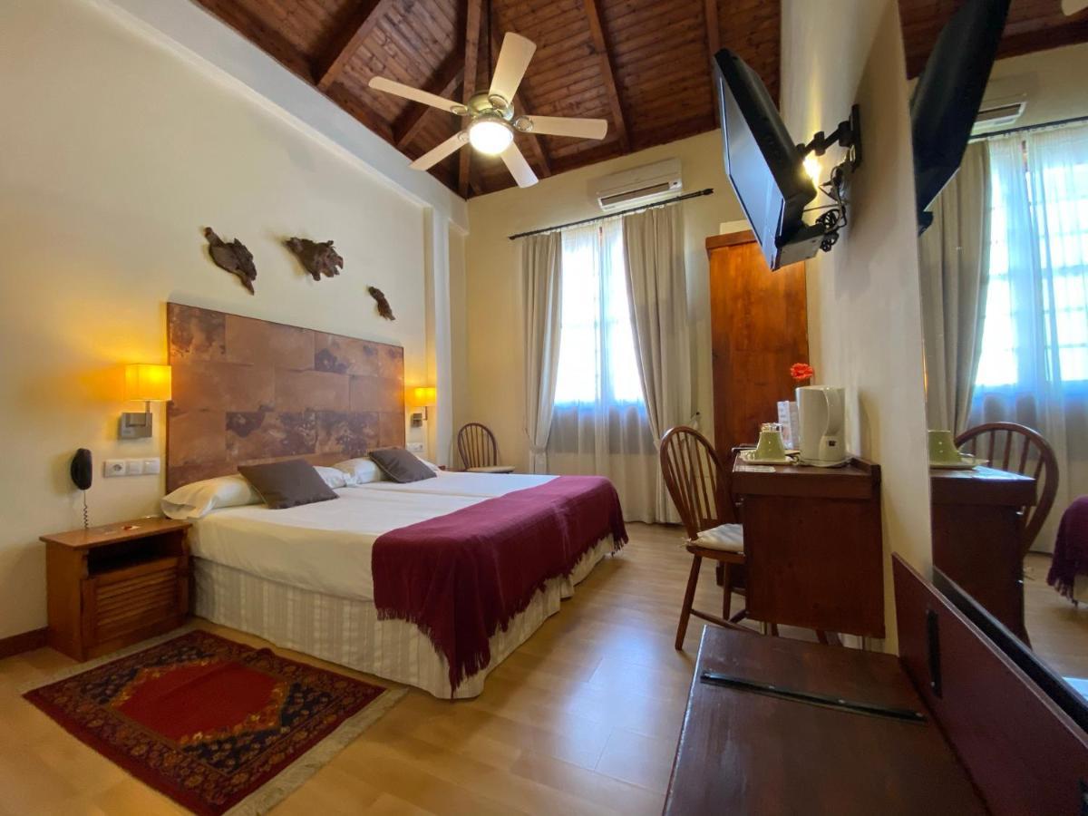 Double or Twin Room Top Floor