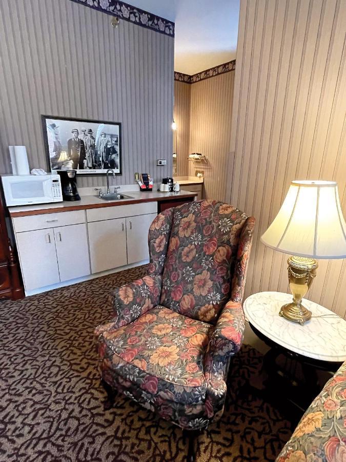 Presidential Suite