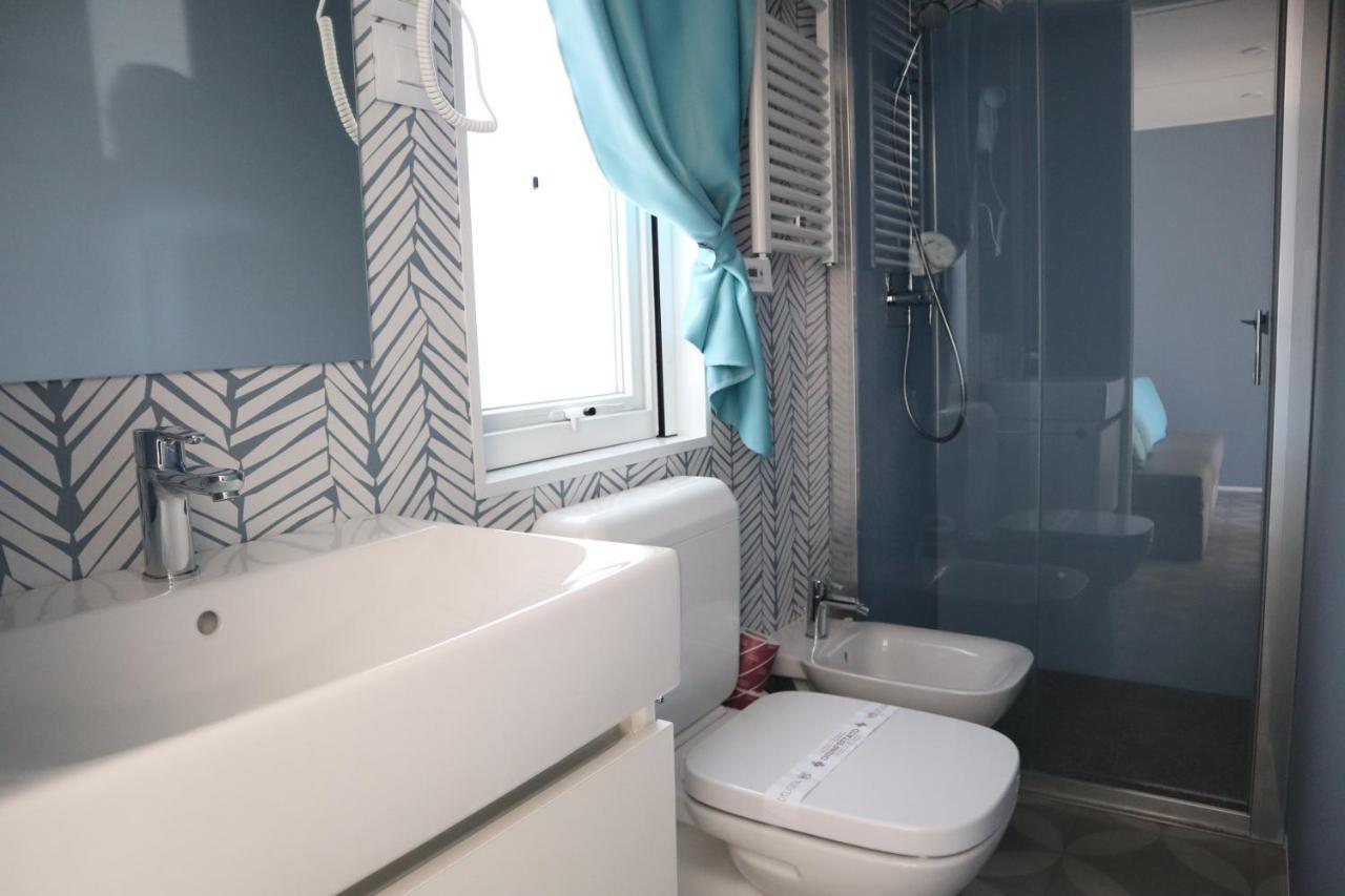 Executive Platinum Mobile Home