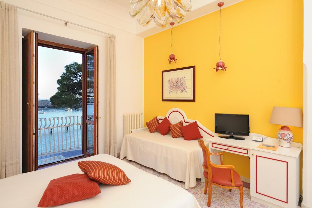 Superior Double or Twin Room Sea View