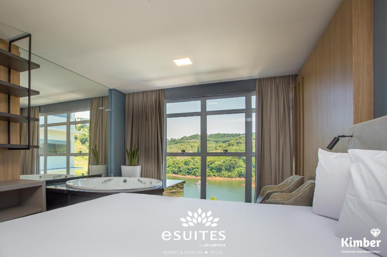 Premium King Room Lake View