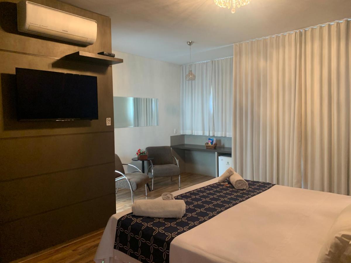 Deluxe King Room