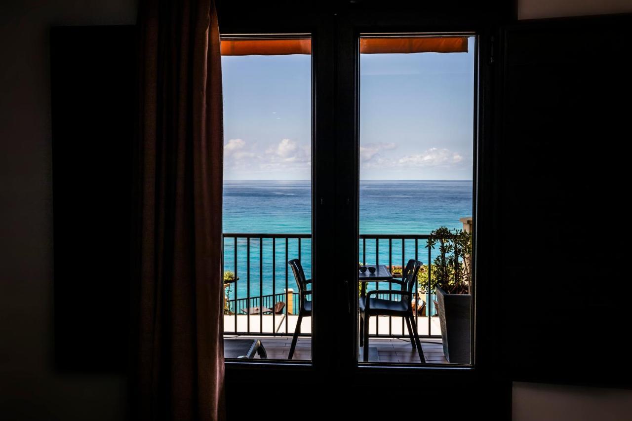 Deluxe Double Room Sea View