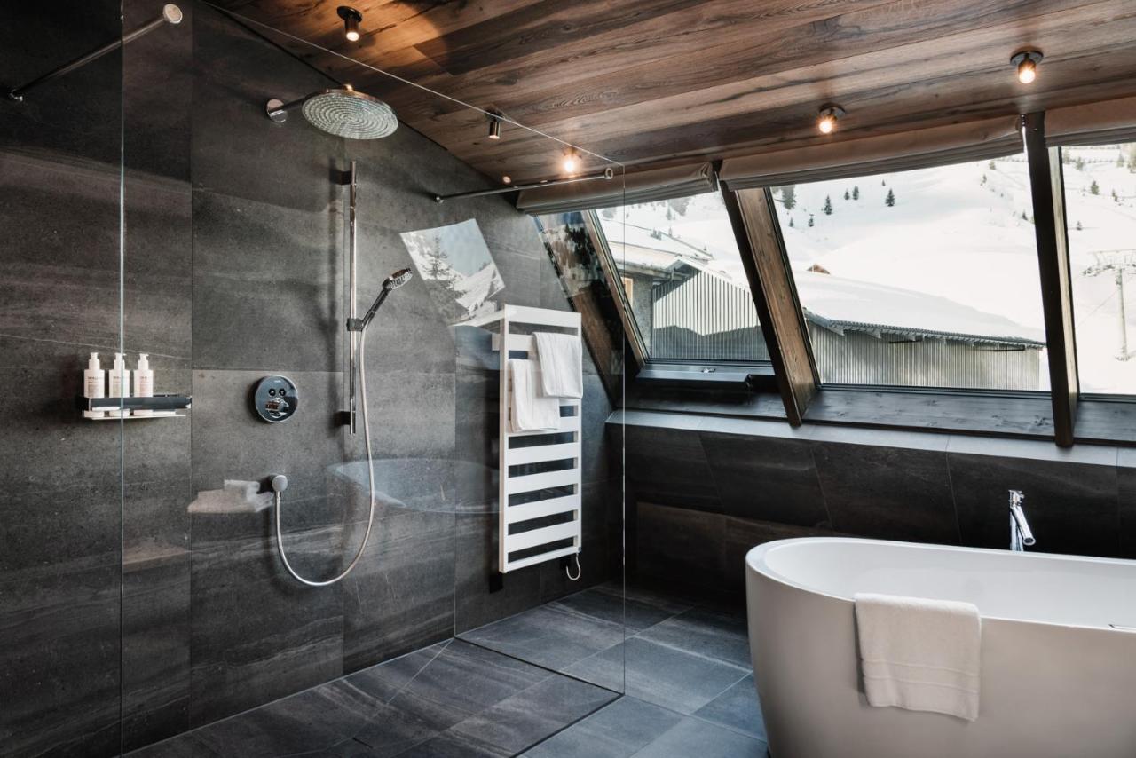 Panorama Suite Hot Tube