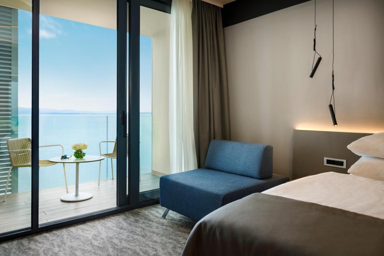 Superior Doppelzimmer mit Balkon und Meerblick