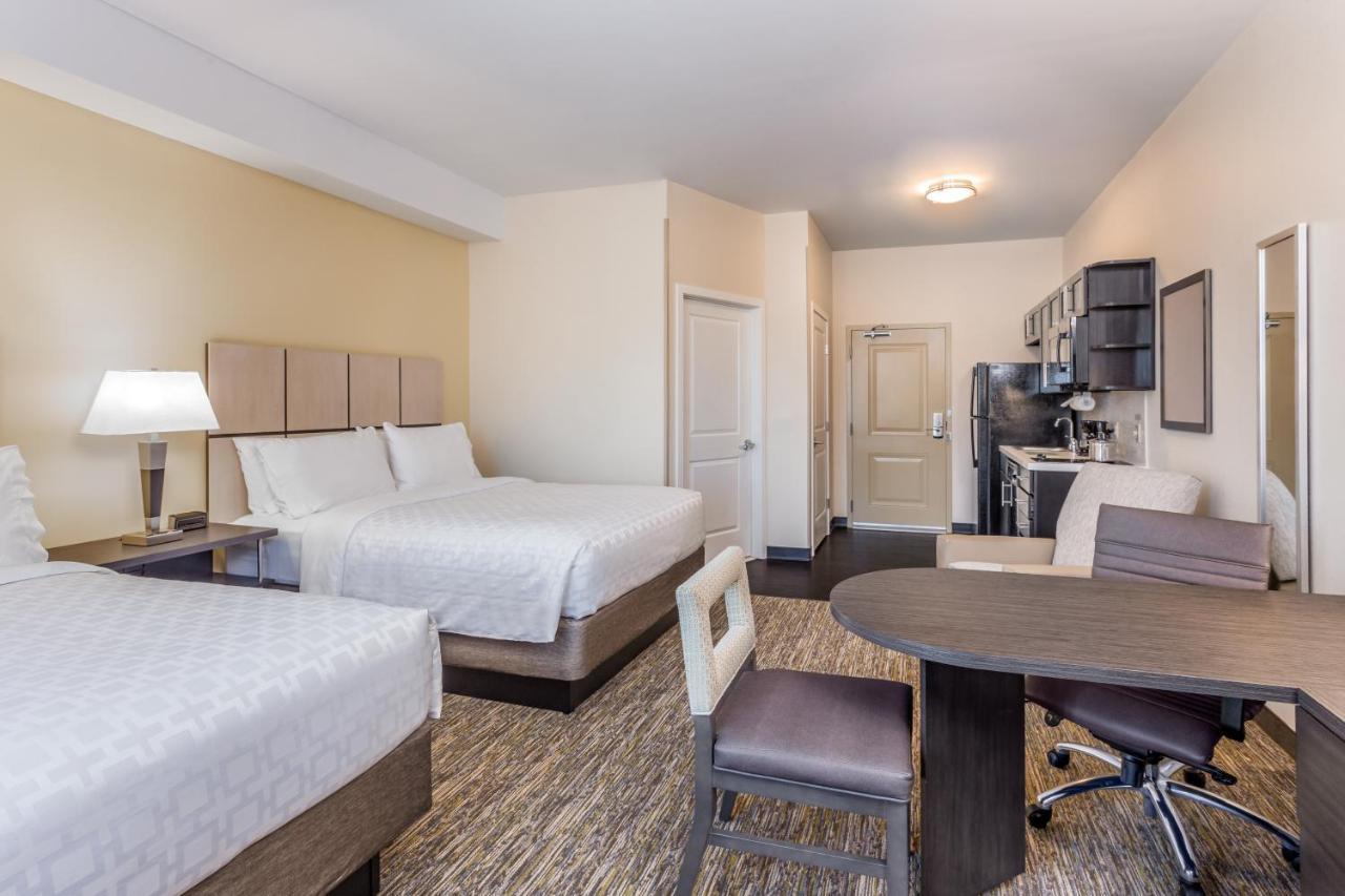 Studio Suite Two Queen Beds