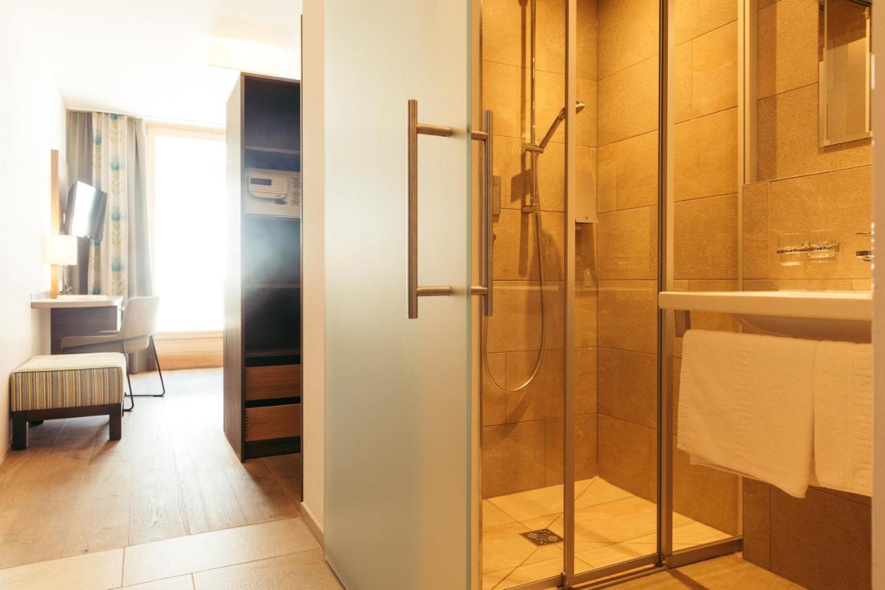 Superior Single Room