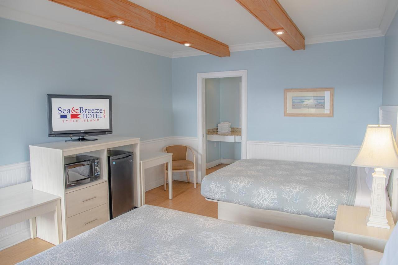 Queen Room Two Queen Beds