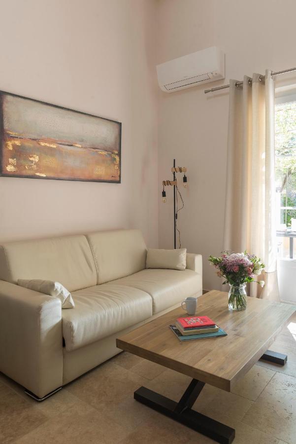 Studio Mezzanine