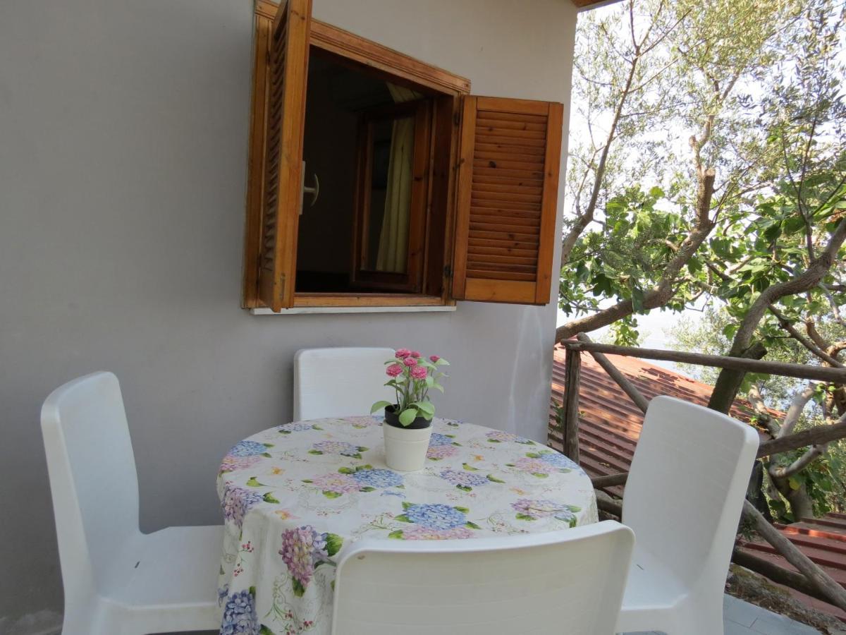 Chalet Kitchenette