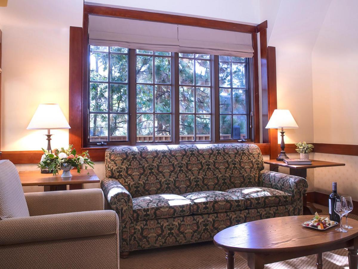 Deluxe Chalet – 2 Bedroom 2 Bathroom